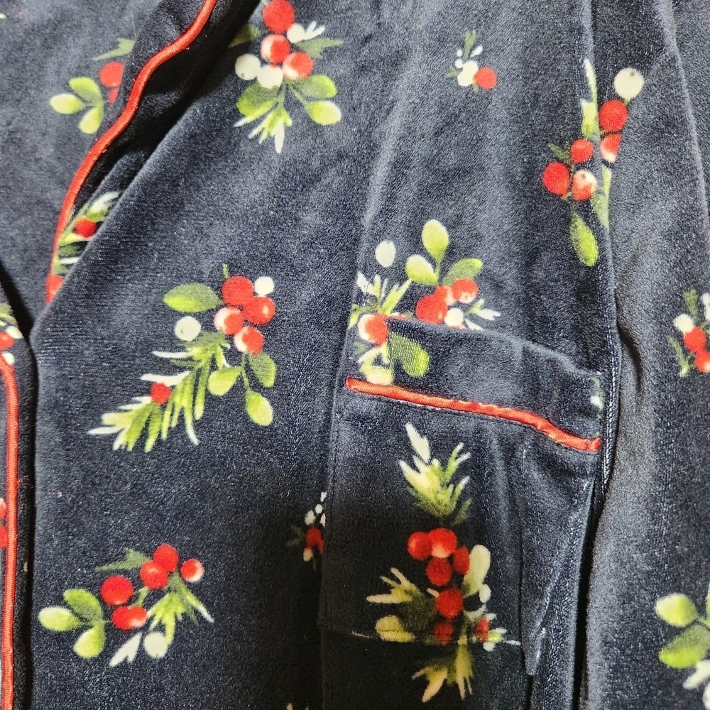 Vintage Laura Ashley 1X Floral Navy Nightgown Christmas Berries Winter - Picture 4 of 9